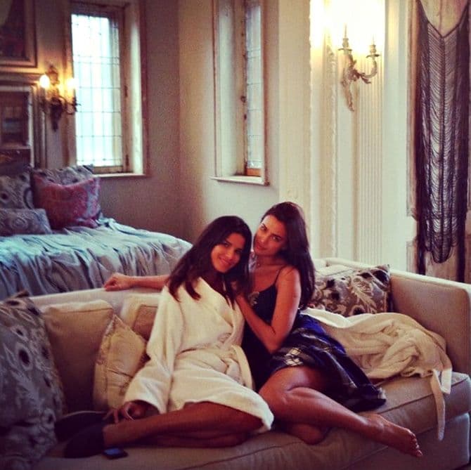 FOTO: Seksi zagrljaj bivše i sadašnje Ronaldove djevojke FOTO: Seksi zagrljaj bivše i sadašnje Ronaldove djevojke