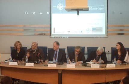 Otvorena simulacija Sjevernoatlantskog savjeta za mlade: Konsenzus kao osnovna vrijednost NATO-a Otvorena simulacija Sjevernoatlantskog savjeta za mlade: Konsenzus kao osnovna vrijednost NATO-a