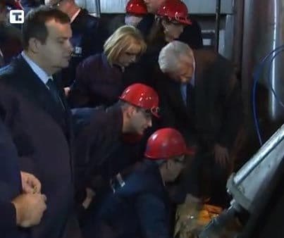 VIDEO:Dačić spaljuje 1,74 tona droge VIDEO:Dačić spaljuje 1,74 tona droge