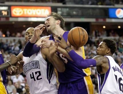 NBA: Poraz Orlanda, trijumf Lejkersa NBA: Poraz Orlanda, trijumf Lejkersa