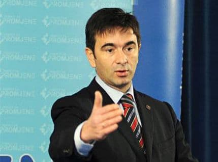 MEDOJEVIĆ: Dajte Luku Bar američkoj ili ruskoj floti, imaćete mjesečno 8 miliona MEDOJEVIĆ: Dajte Luku Bar američkoj ili ruskoj floti, imaćete mjesečno 8 miliona