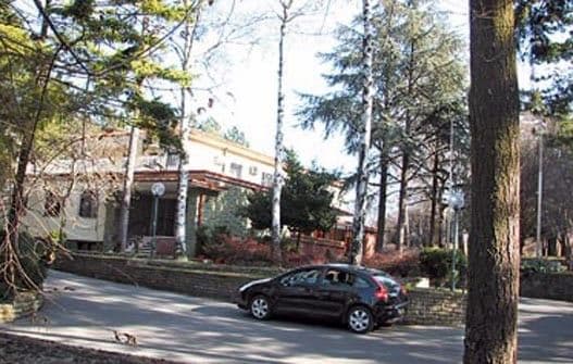 Vila „Crnogorka“ vraćena Karađorđevićima Vila „Crnogorka“ vraćena Karađorđevićima