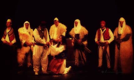 "Albansko pozorište" premijerno izvodi "Krik jedne žene" u Tuzima "Albansko pozorište" premijerno izvodi "Krik jedne žene" u Tuzima