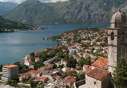 Zašto se odćutalo 200 godina ujedinjenja Crne Gore i Boke? Zašto se odćutalo 200 godina ujedinjenja Crne Gore i Boke?