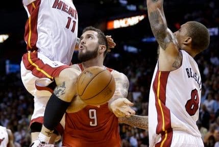 NBA: Majami bolji od Klivlenda NBA: Majami bolji od Klivlenda