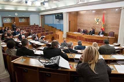 Ponovno glasanje o zaštiti državnih interesa Ponovno glasanje o zaštiti državnih interesa