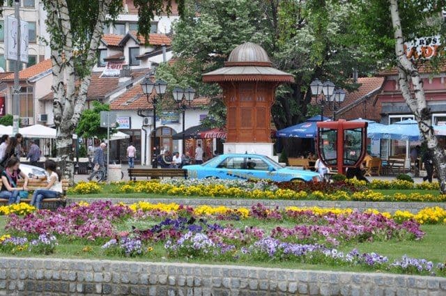 Oteta djevojčica u Novom Pazaru, otmičar tražio novac Oteta djevojčica u Novom Pazaru, otmičar tražio novac