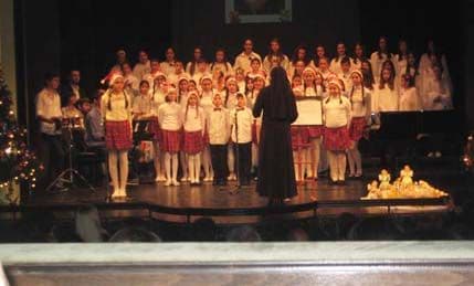 Kraljevsko pozorište „Zetski dom“: Božićni koncert u izvođenju hora crkve Svetog Antuna Kraljevsko pozorište „Zetski dom“: Božićni koncert u izvođenju hora crkve Svetog Antuna