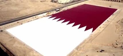 Katar sašio najveću zastavu na svijetu Katar sašio najveću zastavu na svijetu