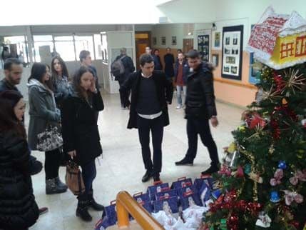 Forum mladih SDP-a podržao akciju prikupljanja paketića Forum mladih SDP-a podržao akciju prikupljanja paketića