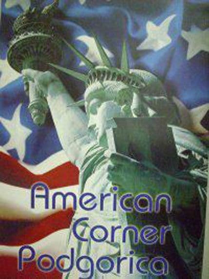 Predstavljanje zbornika „Size Zero / Mala mjera III“ u Američkom uglu Predstavljanje zbornika „Size Zero / Mala mjera III“ u Američkom uglu