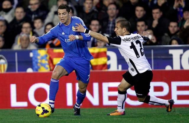 Primera: Real slavio na Mestalji Primera: Real slavio na Mestalji