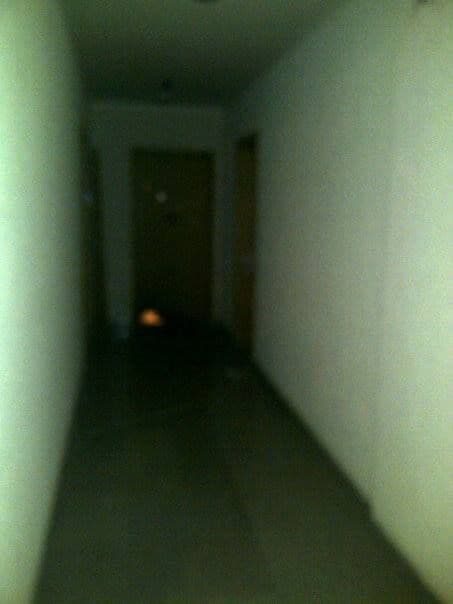 Bačena ručna bomba pred vrata stana načelnika barske policije Bačena ručna bomba pred vrata stana načelnika barske policije