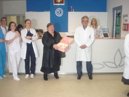 Donacija NVO "Zdrava Dona Montegrina" Kliničkom centru Donacija NVO "Zdrava Dona Montegrina" Kliničkom centru