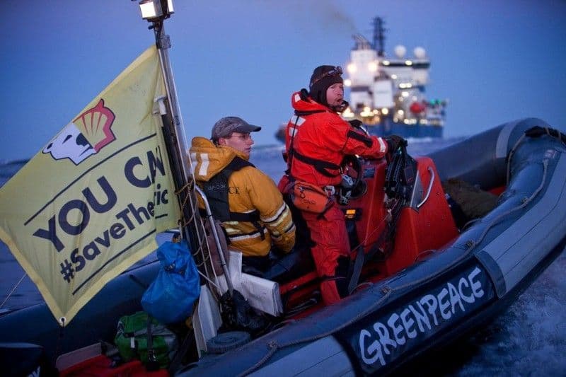 Rusija oslobodila osam aktivista Grinpisa Rusija oslobodila osam aktivista Grinpisa