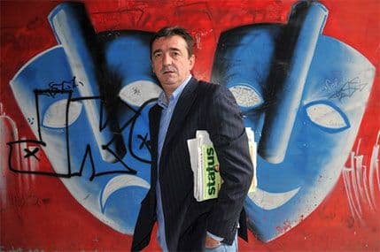 SLAVIŠA LEKIĆ: “Žute” medijske lomače SLAVIŠA LEKIĆ: “Žute” medijske lomače