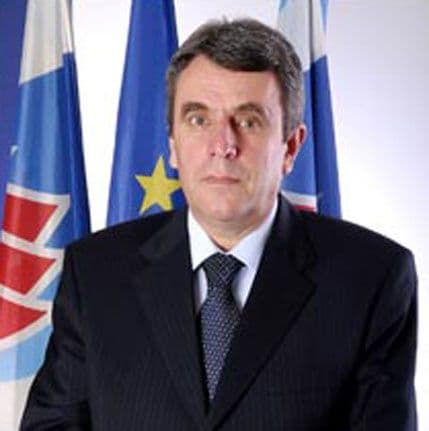 GOŠOVIĆ: Od januara naknade za lica na birou duplo veće GOŠOVIĆ: Od januara naknade za lica na birou duplo veće