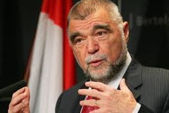 Srbija mora prihvatiti samostalnost Crne Gore i da više ne može vojskom da okupira Kosovo Srbija mora prihvatiti samostalnost Crne Gore i da više ne može vojskom da okupira Kosovo