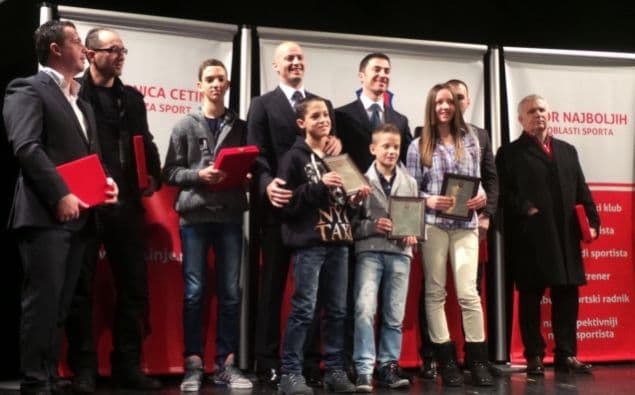 CETINJE: Dodijeljena priznanja najboljima u oblasti sporta CETINJE: Dodijeljena priznanja najboljima u oblasti sporta