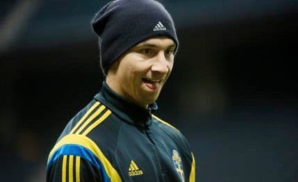 Ibra: Dajte Zlatnu loptu Deda Mrazu! Ibra: Dajte Zlatnu loptu Deda Mrazu!