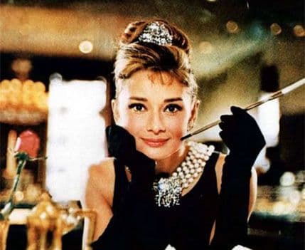 Najbolje frizure svih vremena: Pobjeda za Odri Hepbern Najbolje frizure svih vremena: Pobjeda za Odri Hepbern