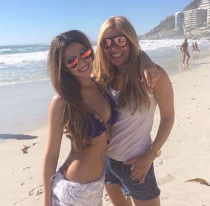 Zanosna Šeril Kol na odmoru u Južnoj Africi Zanosna Šeril Kol na odmoru u Južnoj Africi