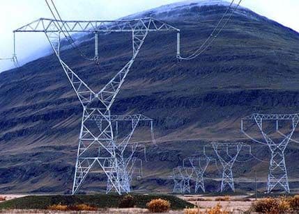 Albanija: Eksplozija na stubu dalekovoda, sumnja na terorizam Albanija: Eksplozija na stubu dalekovoda, sumnja na terorizam