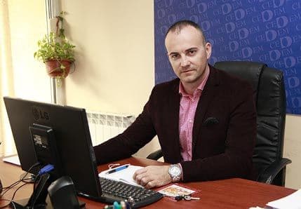 Poziv za NATO je politička odluka Poziv za NATO je politička odluka