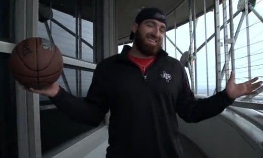 VIDEO: Postigli koš sa visine od 170 metara! VIDEO: Postigli koš sa visine od 170 metara!