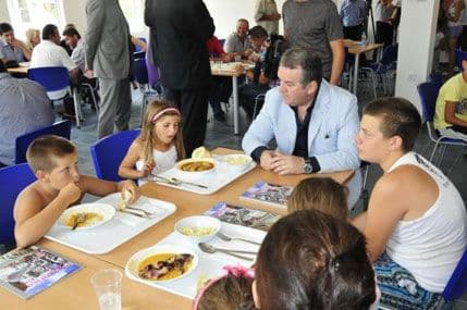 Narodna kuhinja: Dnevno 500 obroka za najugroženije Narodna kuhinja: Dnevno 500 obroka za najugroženije