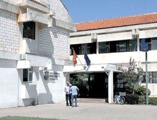 Vlada i Opština Budva dogovorili otplatu dijela poreskog duga imovinom lokalne samouprave u objektu „Trade Unique“ Vlada i Opština Budva dogovorili otplatu dijela poreskog duga imovinom lokalne samouprave u objektu „Trade Unique“