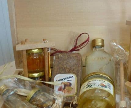 Sa Hrvatima inicirano uvođenje znaka „Kvalitet lokalnih proizvoda“ Sa Hrvatima inicirano uvođenje znaka „Kvalitet lokalnih proizvoda“