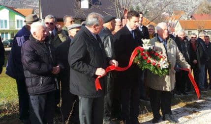 Položeni vijenci povodom godišnjice Božićne pobune Položeni vijenci povodom godišnjice Božićne pobune