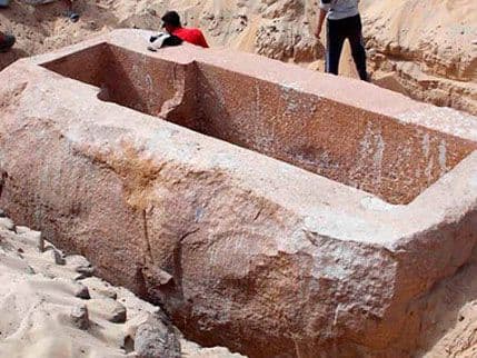 Egipat: Pronađena faraonska grobnica stara 3.700 godina Egipat: Pronađena faraonska grobnica stara 3.700 godina