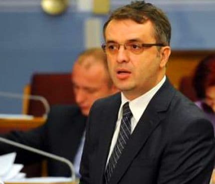 Danilović: Opozicija da se što brže dogovori, DF neće da moli za opozicioni savez Danilović: Opozicija da se što brže dogovori, DF neće da moli za opozicioni savez