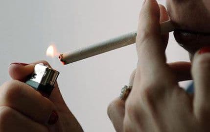 Broj pušača na svijetu približava se milijardi Broj pušača na svijetu približava se milijardi