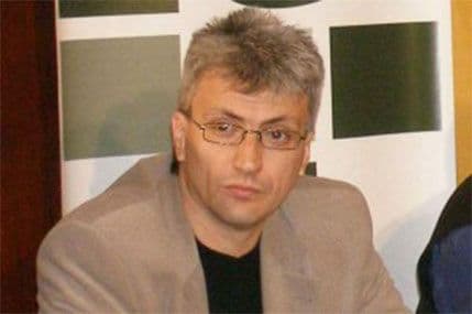 VULIĆ: U crnogorskim državnim simbolima nema mjesta vjerskim obilježjima, pa ni islamskim VULIĆ: U crnogorskim državnim simbolima nema mjesta vjerskim obilježjima, pa ni islamskim