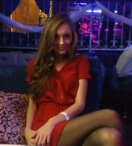 Ruskinja s nogama od 106 cm Ruskinja s nogama od 106 cm