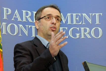 DANILOVIĆ: Nerealne procjene da bi SPC mogla uticati na formiranje vlasti u Podgorici DANILOVIĆ: Nerealne procjene da bi SPC mogla uticati na formiranje vlasti u Podgorici