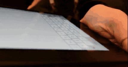 VIDEO: Tač skrin koji uz pomoć providne tečnosti dobija tastere VIDEO: Tač skrin koji uz pomoć providne tečnosti dobija tastere