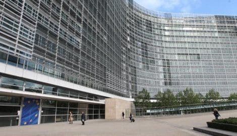 EU zamrzla Češkoj isplatu 3,7 milijardi eura iz fondova EU zamrzla Češkoj isplatu 3,7 milijardi eura iz fondova