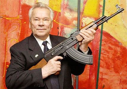 Kalašnjikov: Odgovoran sam za smrti koje je donio AK-47 Kalašnjikov: Odgovoran sam za smrti koje je donio AK-47