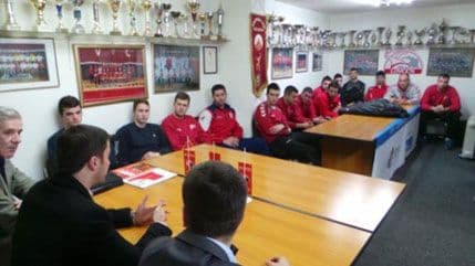 Bogdanović: Uskoro isplata po jedne plate igračima RK "Lovćen" Bogdanović: Uskoro isplata po jedne plate igračima RK "Lovćen"