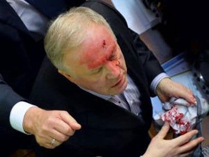 Krvavi obračun u parlamentu Ukrajine, budžet usvojen bez rasprave Krvavi obračun u parlamentu Ukrajine, budžet usvojen bez rasprave