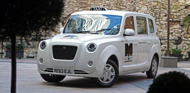 VIDEO: Britanski odgovor na Nisanov londonski taksi VIDEO: Britanski odgovor na Nisanov londonski taksi