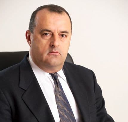 VUČINIĆ: Beogradska patrijaršija osilila i nasrće na državu, crkvu i nacionalno dostojanstvo VUČINIĆ: Beogradska patrijaršija osilila i nasrće na državu, crkvu i nacionalno dostojanstvo