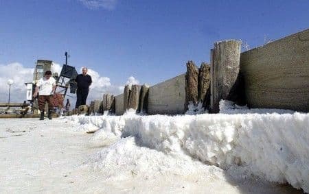 Ulcinj: Radnici Solane “Bajo Sekulić” u štrajku Ulcinj: Radnici Solane “Bajo Sekulić” u štrajku