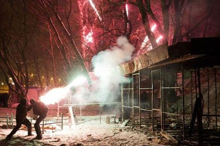 Haos u Kijevu: Poginulo troje demonstranata Haos u Kijevu: Poginulo troje demonstranata
