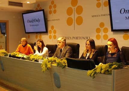 Praznik Mimoze u Podgorici: Mažoretke u Delti (VIDEO) Praznik Mimoze u Podgorici: Mažoretke u Delti (VIDEO)