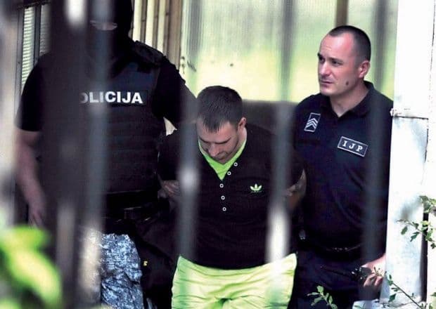 Izručen Saša Cvetanović osumnjičen za ubistvo Nikole Bojovića Izručen Saša Cvetanović osumnjičen za ubistvo Nikole Bojovića